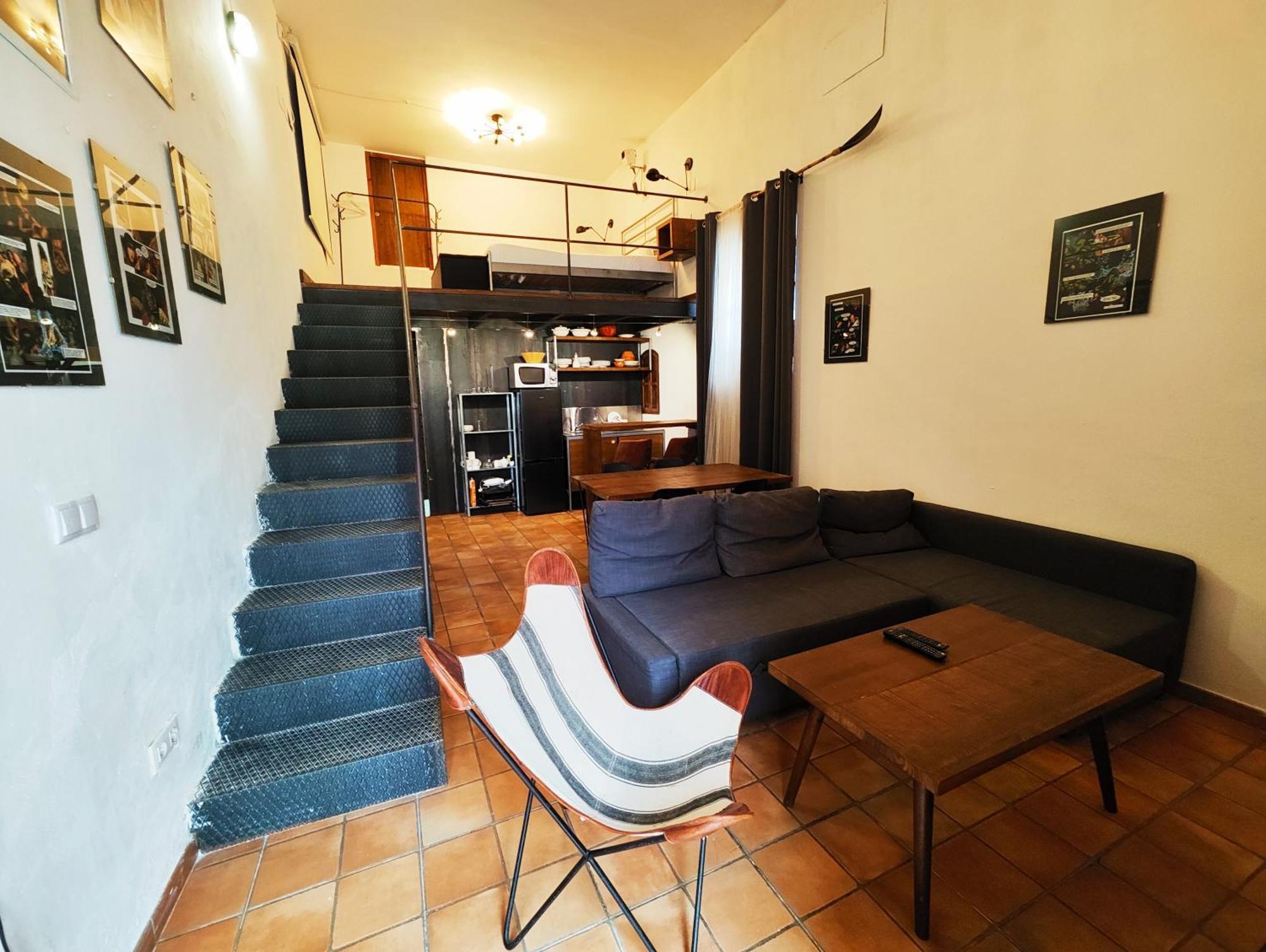 Hostal Cafe Frenteabastos Carmona  Exterior photo